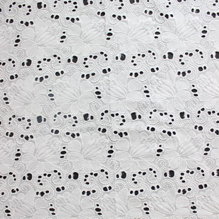 XE148 Broderie Anglaise Eyelet Embroidered Cotton Fabric Cotton Lace Fabric For Resort Dress