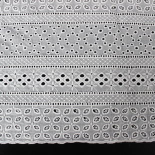 XE030 White Embroidery Lace Schiffli Embroidery Lace Fabric