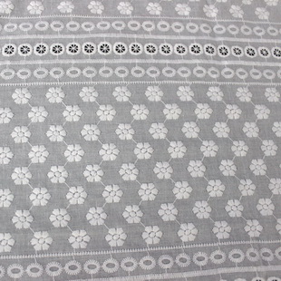 XE031 Sweet White Cotton Embroidery Blossom Eyelet Floral Lace