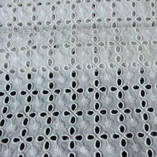 XE050 Summer Dress Fabric Cotton Eyelet Lace Fabric Schiffli Lace
