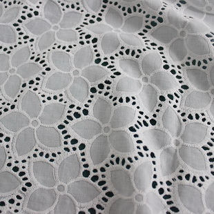 XE080 Good Quality Fancy Floral Cotton Eyelet Lace Fabric