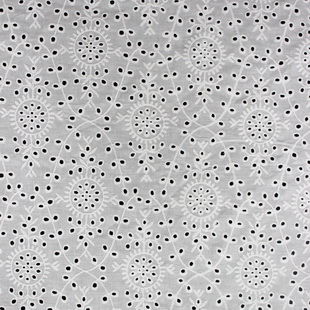 XE125 White Cotton Blouse Eyelet Embroidered Lace Fabric Manufacturer