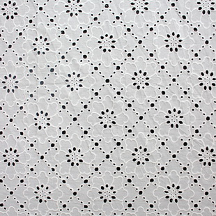 XE149 White Cotton Lace Broderie Anglaise Eyelet Embroidered Fabric