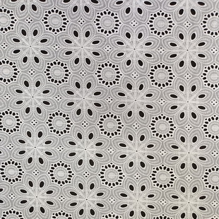 XE170 Big Floral Pattern Eyelet Schiffli Embroidery Lace Fabric
