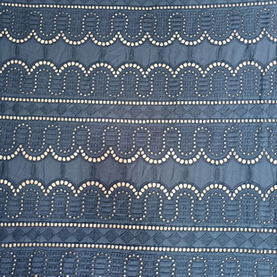XE249 Cotton Schiffli Embroidery Fabric Eyelet Fabric