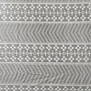 XE258 Cotton Embroidery Trim Eyelet Cotton Lace Fabric