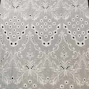 XE280 Embroidered Fabrics Eyelet Floral Swiss Lace For Women Clothes