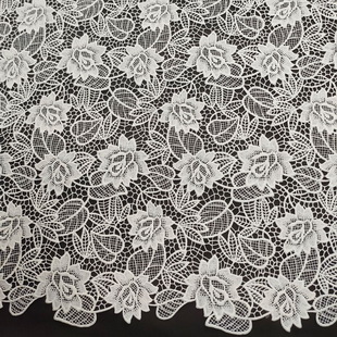 XS1757 White Guipure Lace Fabric - Crochet Floral Pattern for Dress Making