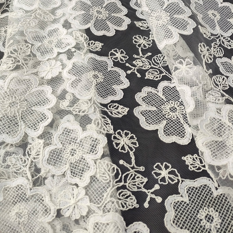 Custom Wholesale White Rope Corded Flower Design Embroidery Lace Fabric XP3991