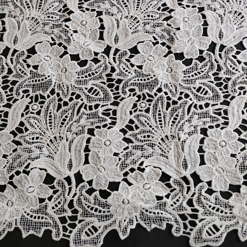 Elegant European Guipure Cord Water Soluble Lace Fabric for Wedding Dresses GXS1781