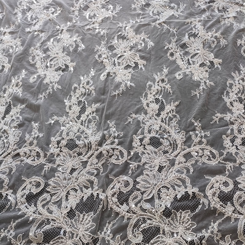 White French Floral Mesh Lace with Eyelash Cord Embroidery for Wedding Veil XW5320