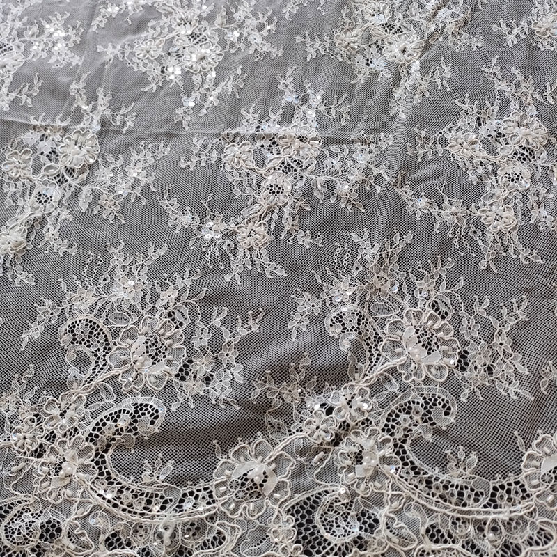 Well Craftsmanship Exquisite Chantilly French Lace Floral Beaded Sequined XW5323