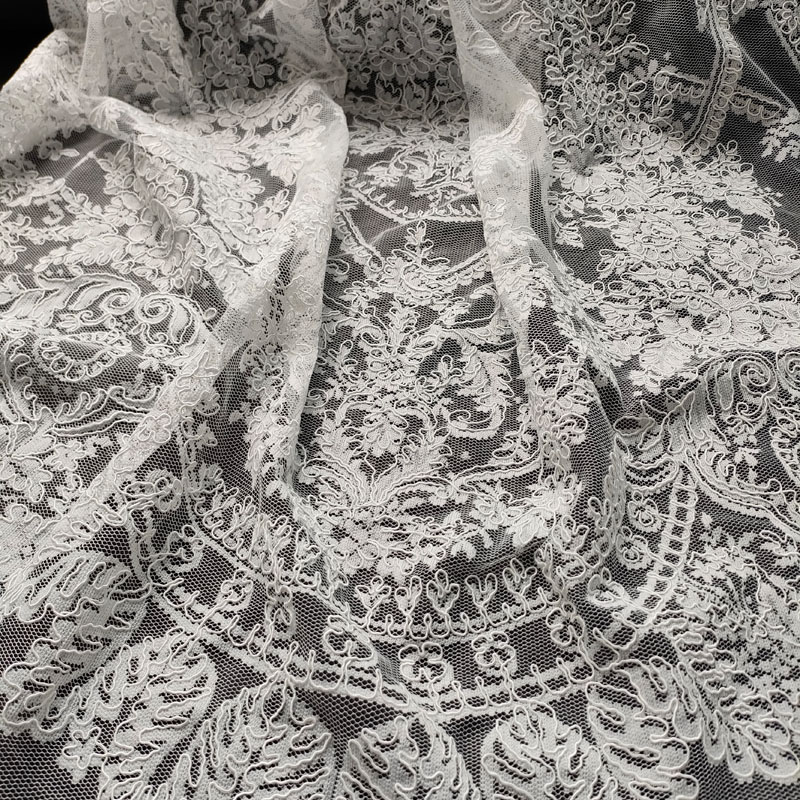 Fancy Wedding Embroidery White French Cord Lace Fabric for Bridal Gowns XW5324