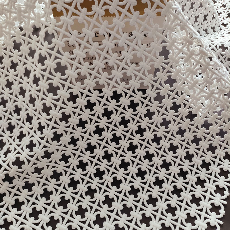 White Geometric Water Soluble Embroidered Lace – French Sexy Vintage Design XS1802